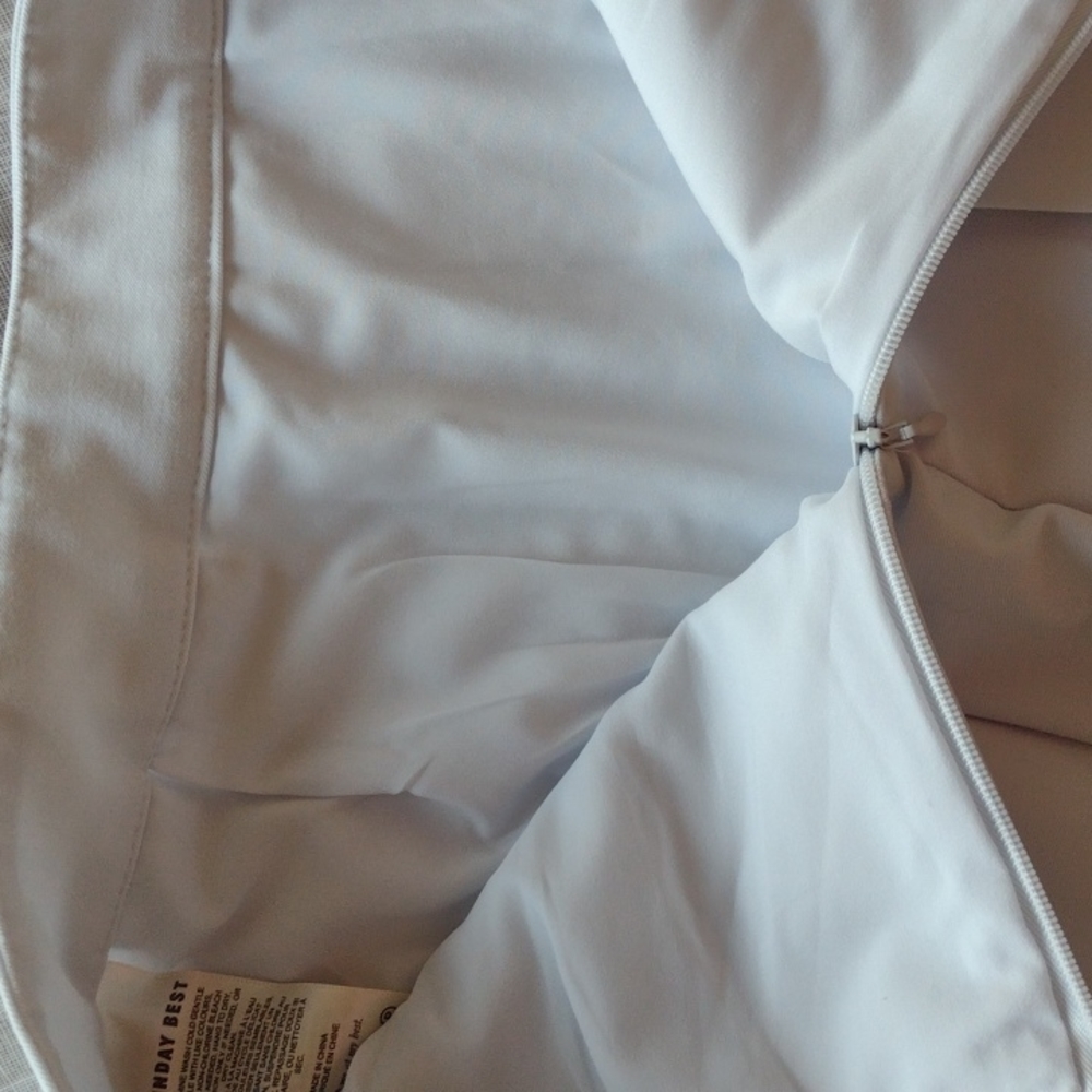Sunday Best Women's Pleated Mini Skirt in White - Picture 6 of 6